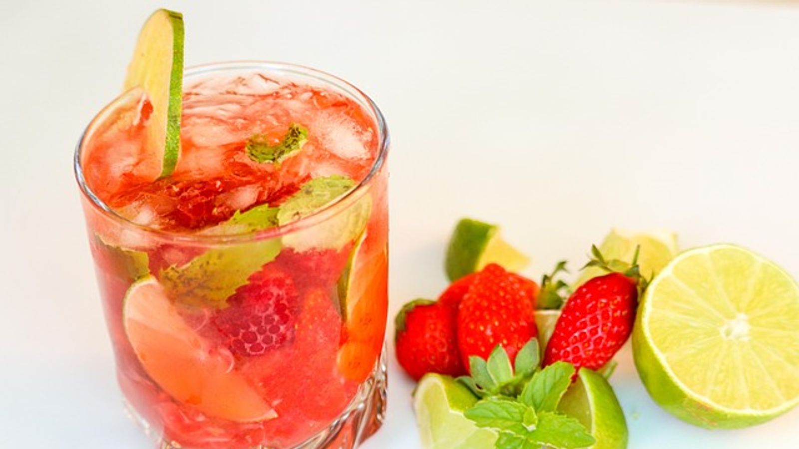 New Mexico: Agua Fresca—A Cool, Colorful Sip of Tradition (Live in New Mexico)